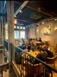 A Century-Old Gem Turned Modern Café in KL — Light Capture Café by H.O.N ☕️✨