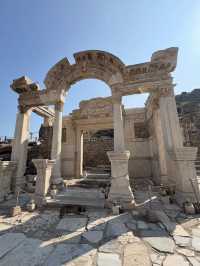 古代ローマの息吹を感じる、エフェソス遺跡で時を旅する