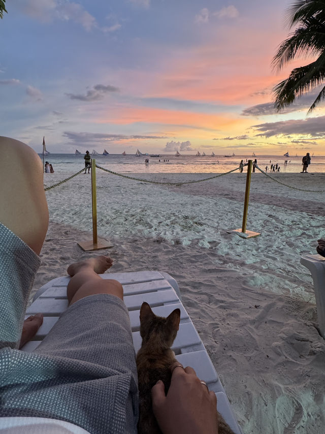 Boracay Bliss: Your Ultimate Guide to Island Paradise! 🏝️