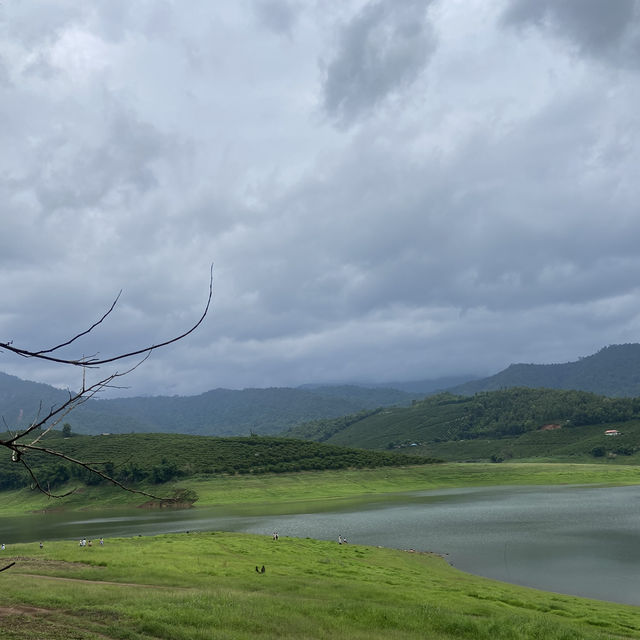 เขื่อนบ้านลาน สถานที่ที่สวยเหมือนต่างประเทศ