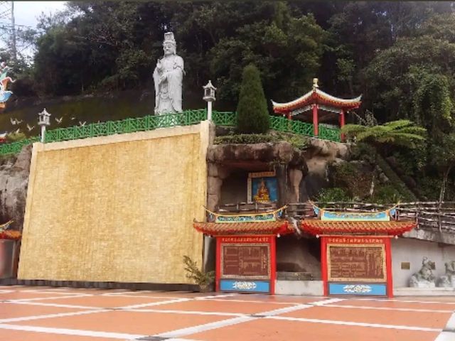 🛕 Chin Swee Caves Temple: A Spiritual Escape Above the Clouds