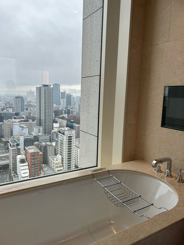5つ星⭐️ホテルに泊まる✨【セントレジス大阪】特別な記念日にぴったりの極上ステイ✨
