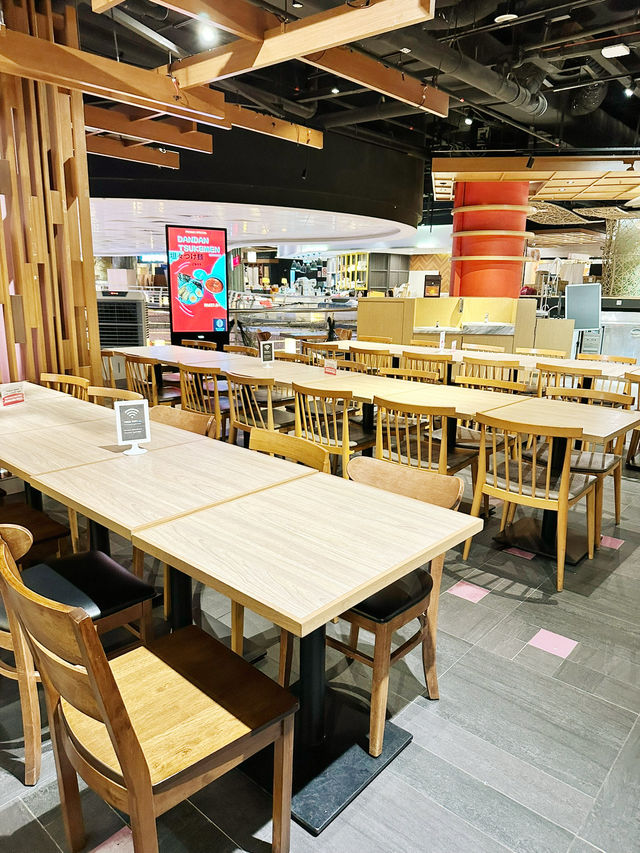 濃厚スープが恋しくなる！クアラルンプールの隠れ家ラーメン店