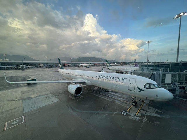 Hongkong to Jakarta, Jakarta to Manado, Manado to Jakarta, Jakarta to Macau only for 5 days 🙏😇🤍