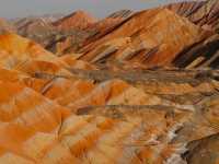 🌈⛰ Zhangye Danxia: China’s Natural Rainbow Mountains 