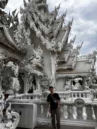 The Taj Mahal of Thailand Wat Rong Khun temple 