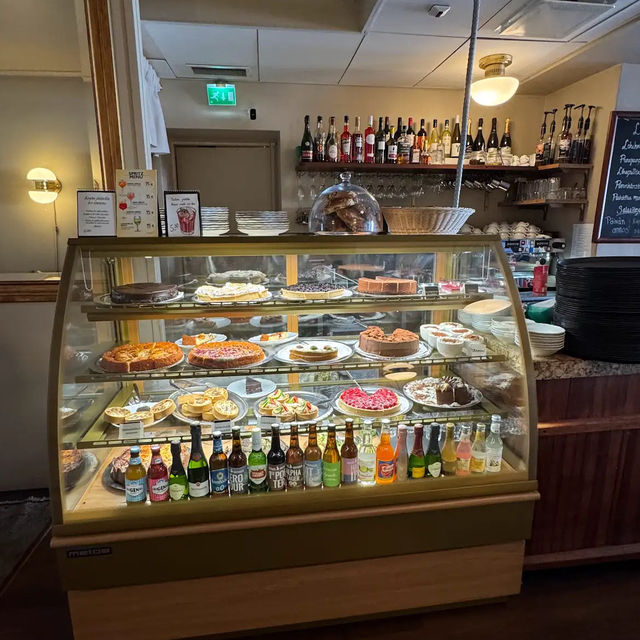 An Intimate Day at Café Engel