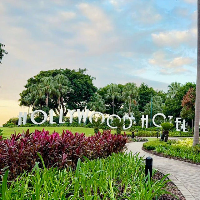 A Glamorous Getaway at Disney Hollywood Hotel Hong Kong