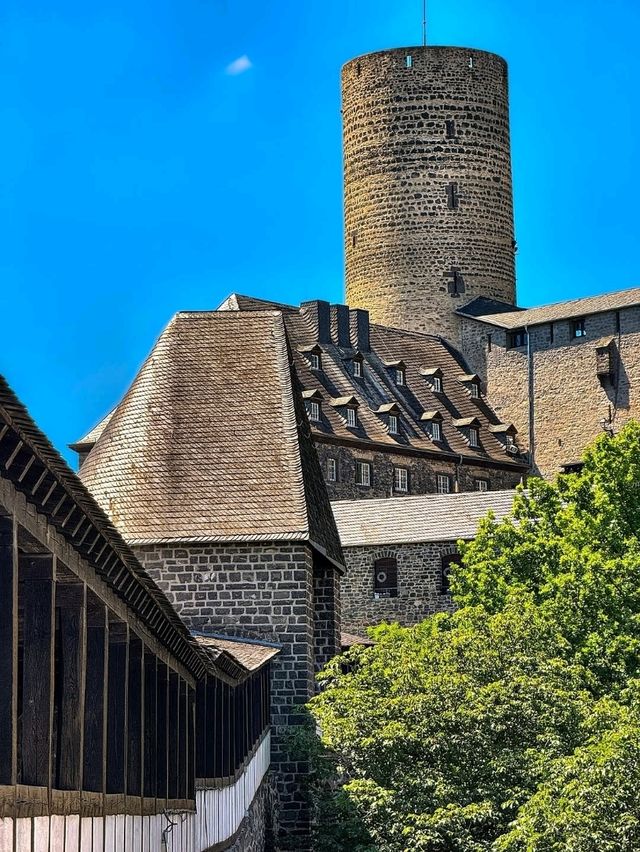 🏰🌿 Mayen: Gateway to the Volcanic Eifel