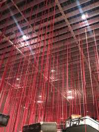森美術館最新情報とアーカイブ:塩田千春展「魂がふるえる」(2019年)