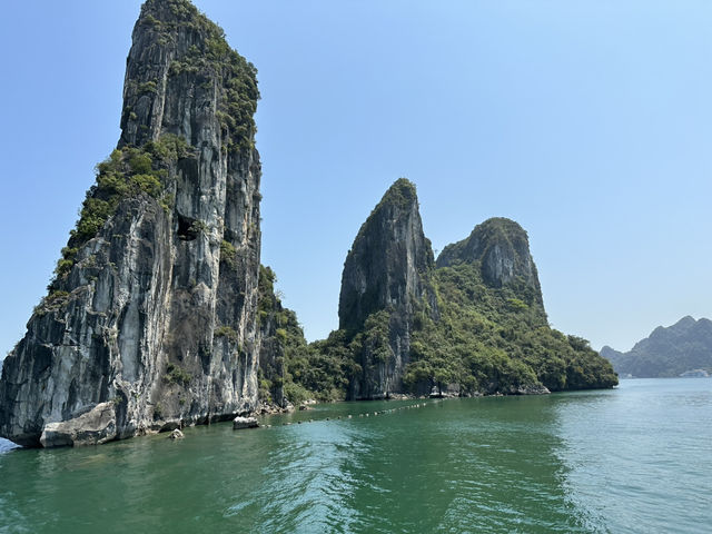 【ハノイ】大迫力のハロン湾！！