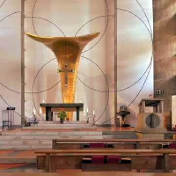 ⛪ Meguro Catholic Church — Tokyo’s Hidden Architectural Gem