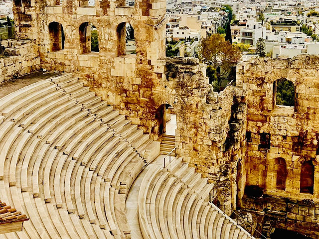 🏛️ Gazing at the Acropolis