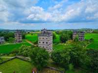 蹒跚小旅人的时空奇遇，在世界遗产碉楼与百年骑楼间，聆听华侨故事