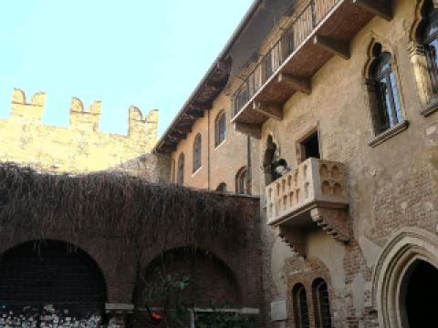 ヴェローナ – 愛の街