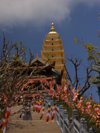 Forget about Long Son Pagoda! This temple is 10 times cooler.