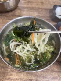 제주도민들이 줄 서서 먹는다는 서귀포 국밥 맛집, 정이가네