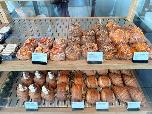 🇨🇦Vancouver 대표 bakery 감성카페🥐‘Nemesis’