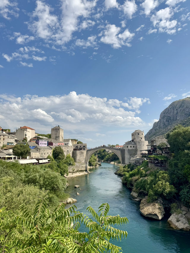 SIT BACK, SIP, AND ENJOY THE OLD BRIDGE IN MOSTAR