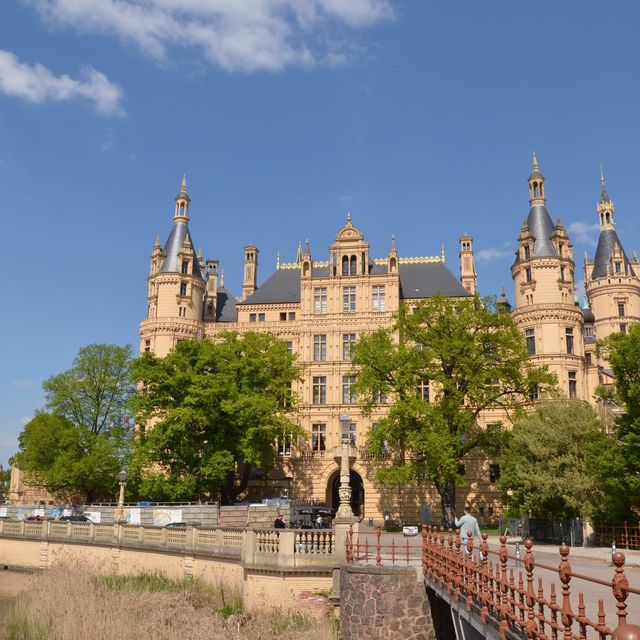 Schloss Schwerin …the center of city