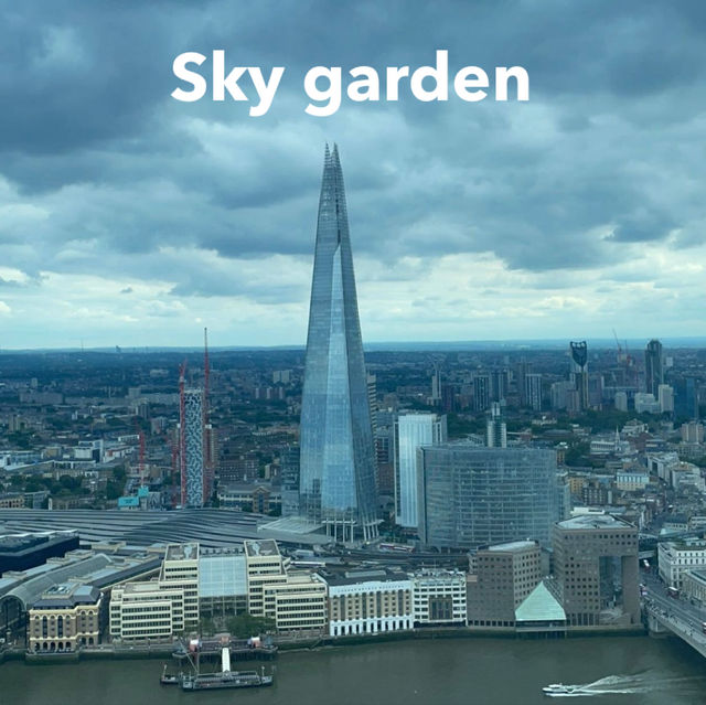 พาชมวิวที่ Sky garden และระหว่างทาง