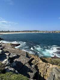🌊 Coastal Bliss: Hiking from Coogee to Bondi Beach 🥾🏝️
