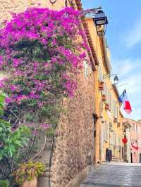 🌿 Gassin: A Hilltop Jewel Overlooking the Glamour of Saint-Tropez 🇫🇷✨