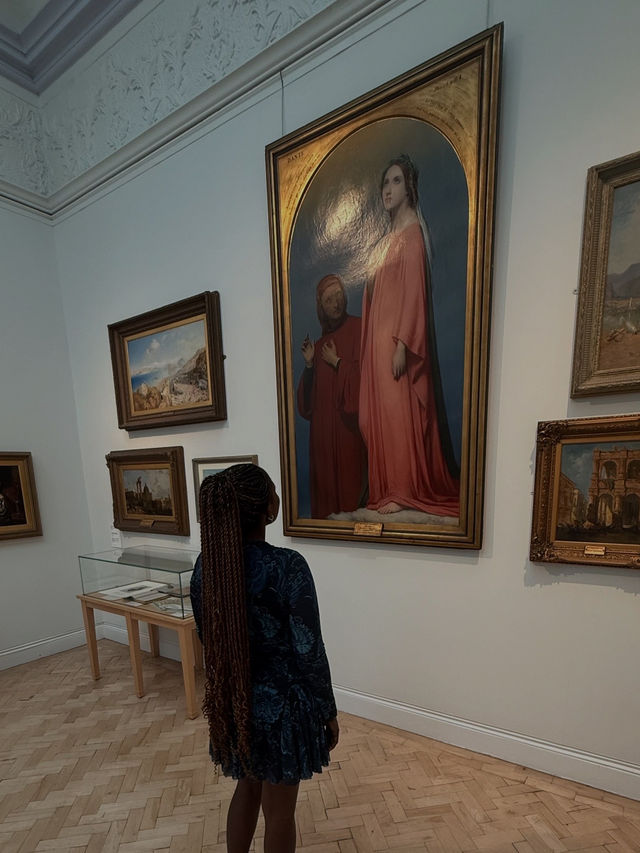 Wolverhampton Art Gallery . 