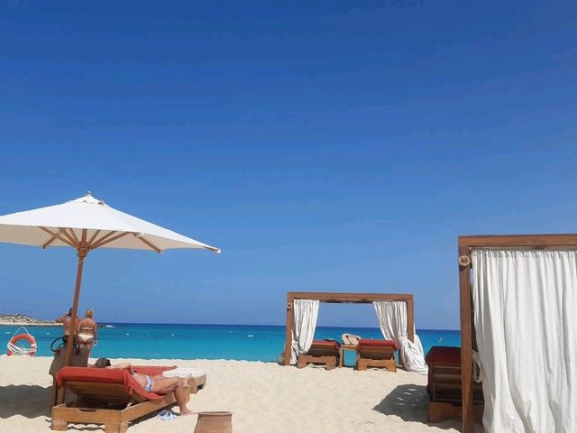 หาดสวย น้ำใส อัลมาร์ซาร์ "Long beach almaza bay"
