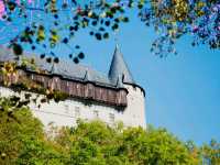 A Day Trip to Karlštejn Castle – Stepping into Czech Royal History