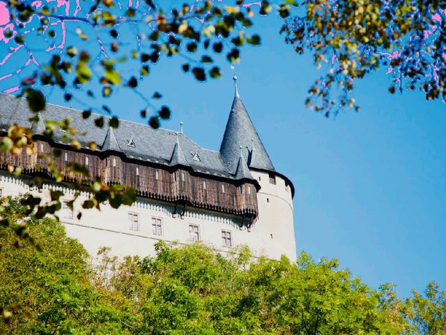 A Day Trip to Karlštejn Castle – Stepping into Czech Royal History