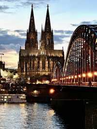 ✨ Cologne Christmas Market – A Winter Fairytale by the Cathedral