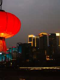 The Best Landmark in Chongqing - Hongya Cave!