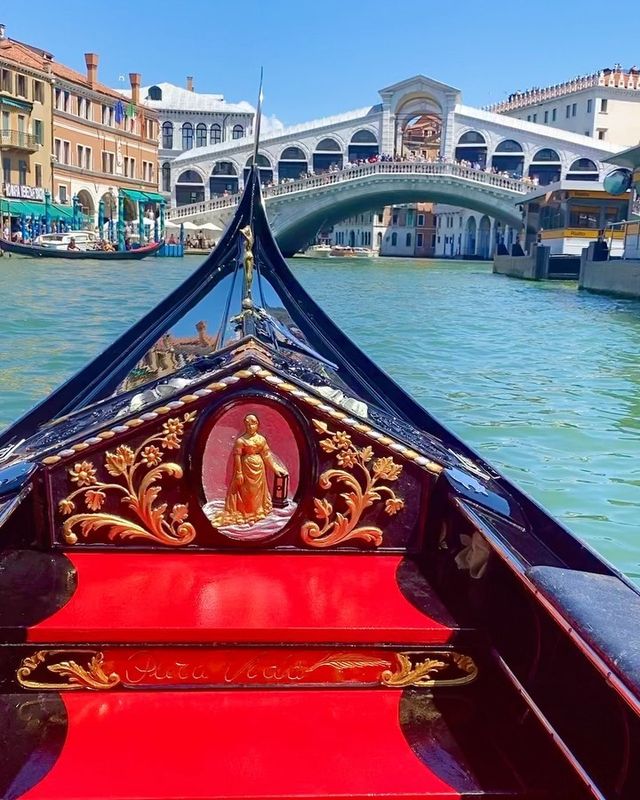 Greetings from Enchanting Venice, Italy 🇮🇹