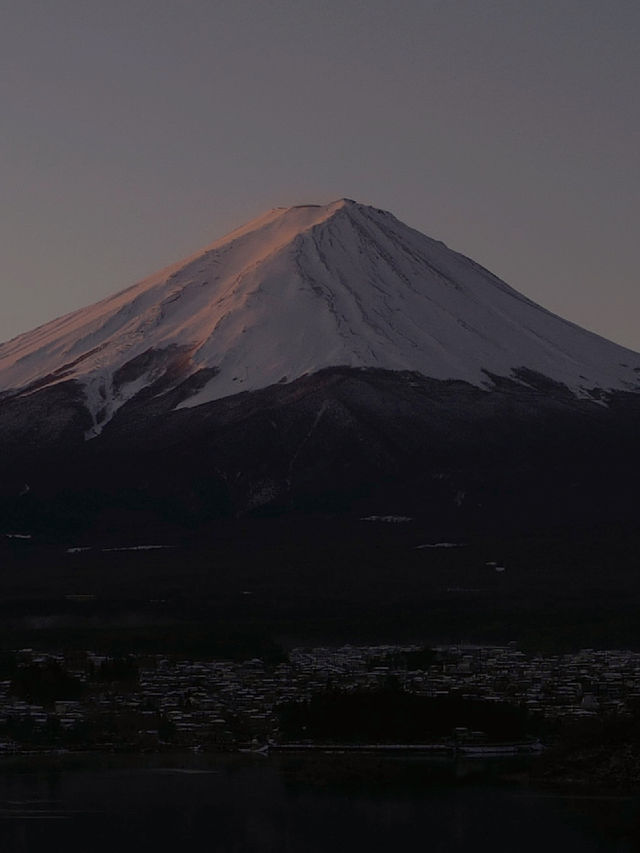 房內可以望到富士山景嘅型格設計酒店🗻虹夕諾雅·富士