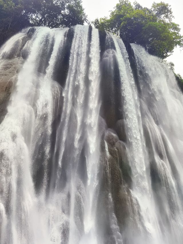 三叠岭瀑布：徐霞客都驚嘆的百米疊瀑，而且還免費！