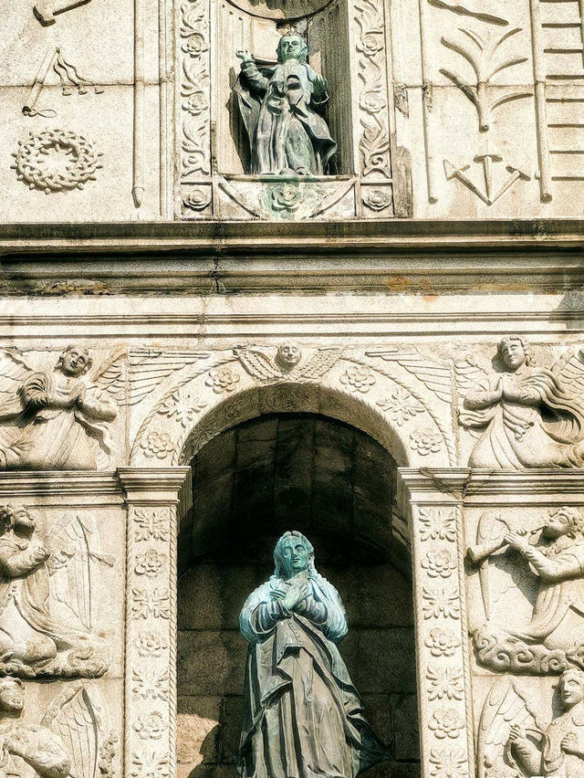 澳門旅行|在大三巴感受東西方建築藝術精華