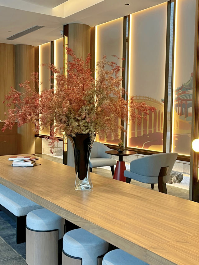 華僑夜泊君亭酒店，傳統與現代的完美邂逅！