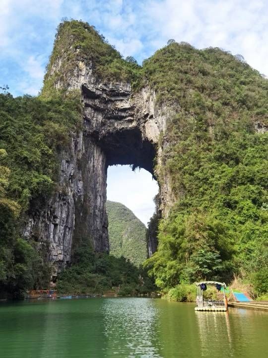 廣西羅城天門山，一個世外桃源的地方，山上藏著一個神奇的溶洞