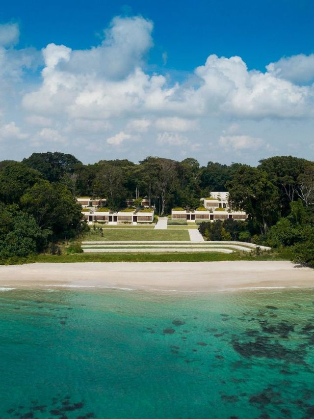 🌴🏖️ Desaru Coast Delights: Luxury Beachfront Bliss 🌞🍹