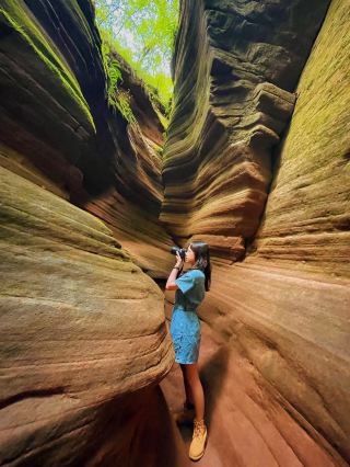I haven't been abroad, this isn't Antelope Canyon, this is Yan'an