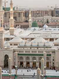🕌✨ Medina's Marvel: Top Hotel Picks Near Masjid Nabawi! ✨🕌
