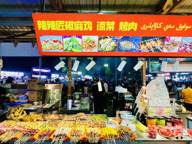 新疆夜市遠不止吃吃喝喝這麼簡單，居然還有…