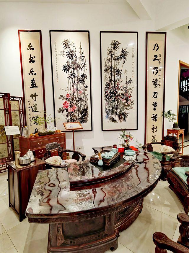 卢光華藝術館，以竹為墨，精編書畫