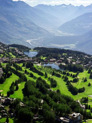 🏔️✨ Swiss Bliss: Valais' Finest Stay at Crans Ambassador 🌄