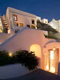 🌅 Santorini Dreams: Kapari Natural Resort Review 🏨