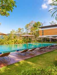 🌅✨ Phuket's Hidden Gem: Wyndham Grand Kalim Bay 🏖️🍹