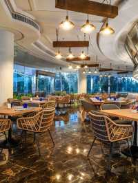 🌊 Pattaya's Paradise: Ocean Marina Resort 🏖️
