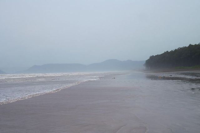 阿里巴格：印度藝術之城，文化探索地。