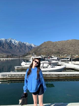 I just got back from an 11-day tour in New Zealand, and here are my suggestions...